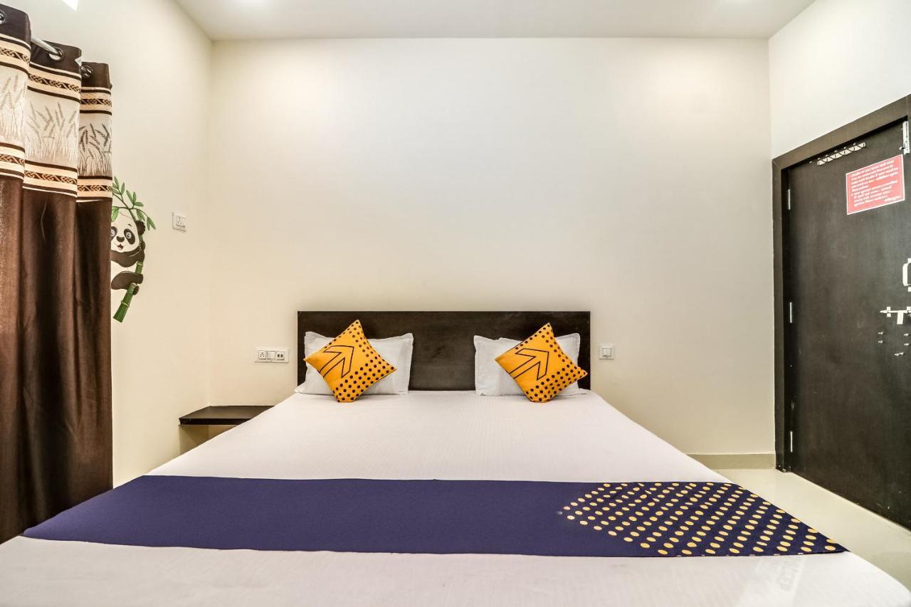 Spot On 62429 Hotel Ashoka Bilaspur  Bagian luar foto